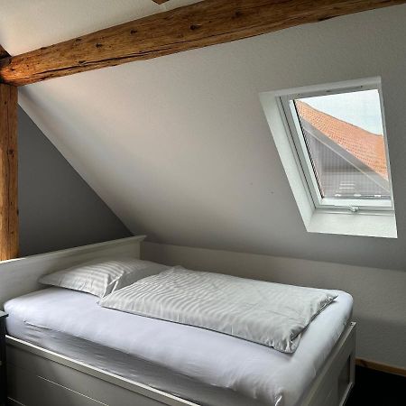 1852 Landgasthof- Ferienwohnung Elze Exterior foto